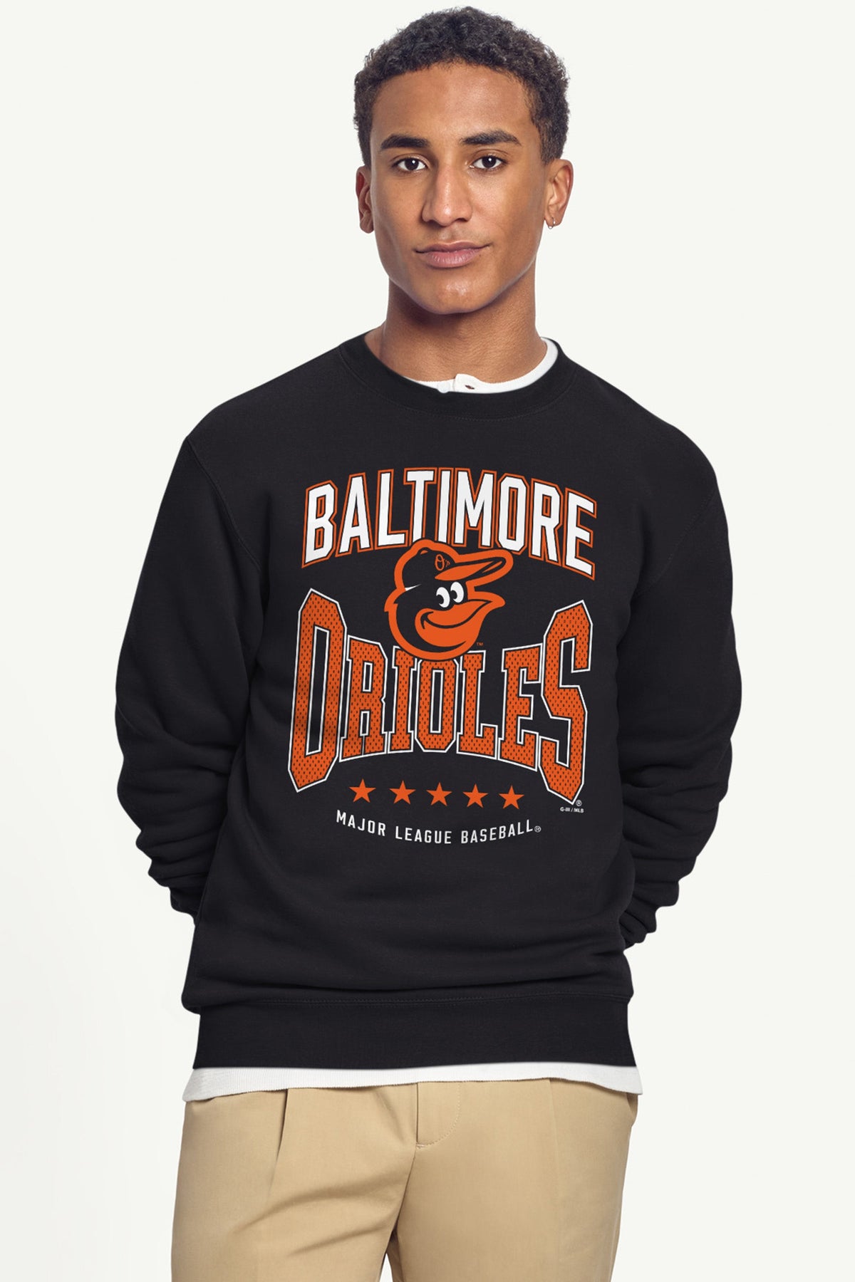 MENS BALTIMORE ORIOLES CENTER SQUEEZE SWEATSHIRT