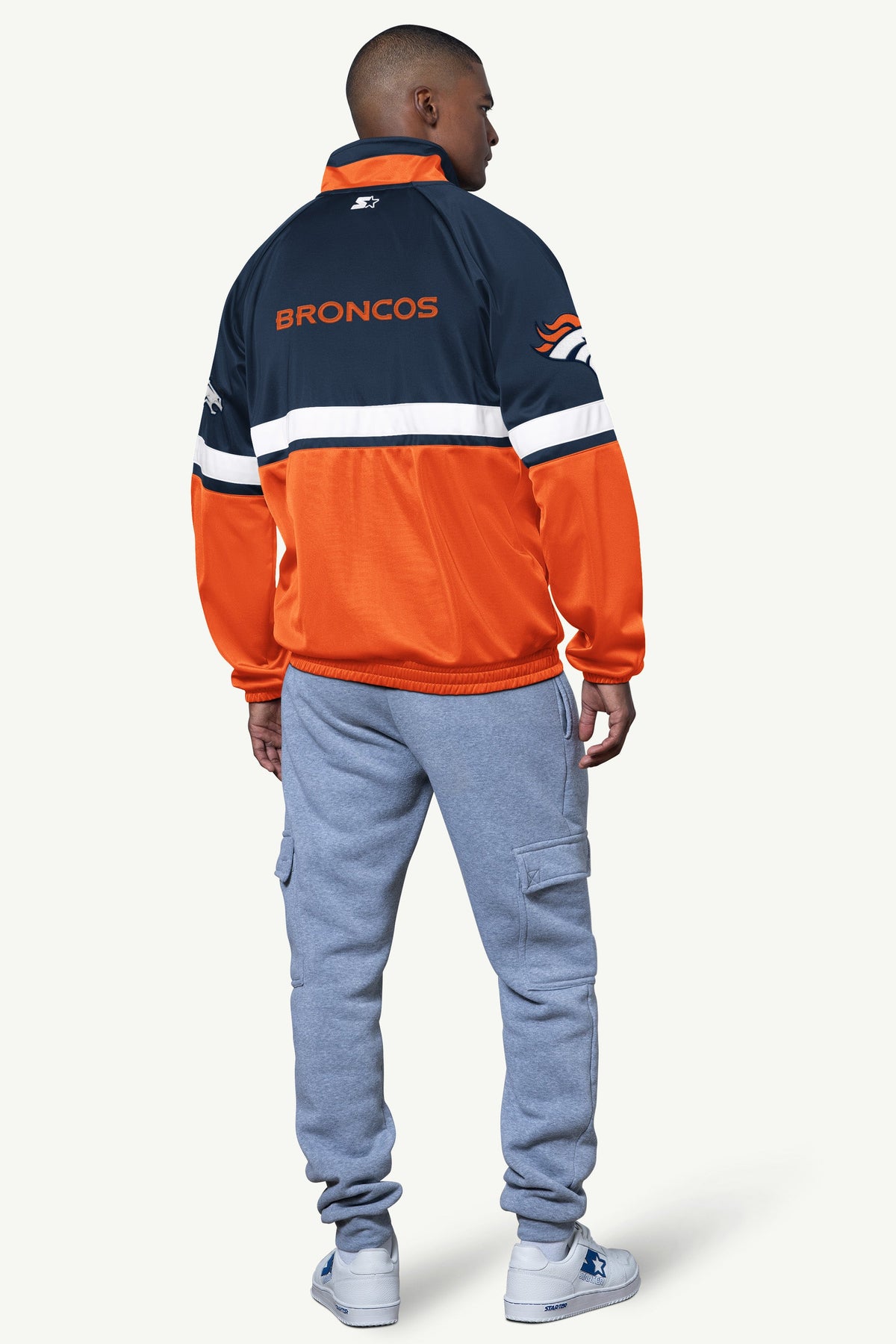 MENS DENVER BRONCOS VETERAN TRACK JACKET
