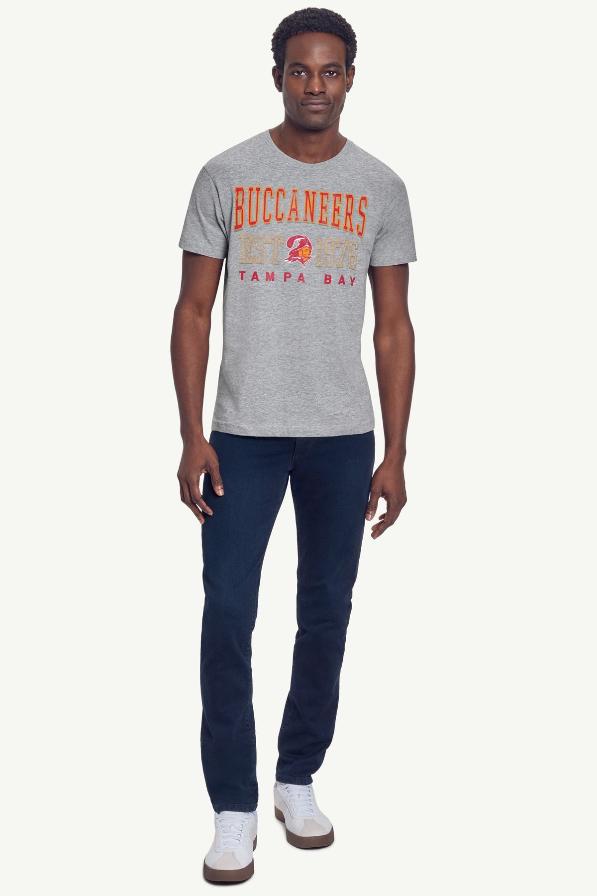 MENS TAMPA BAY BUCCANEERS RETRO T SHIRT