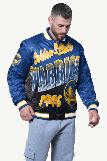 MENS GOLDEN STATE WARRIORS PASS RUSH SATIN VARSITY JACKET