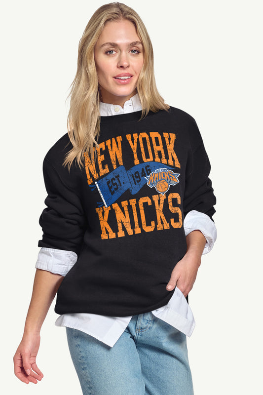 WOMENS NEW YORK KNICKS PENNANT SWEATSHIRT