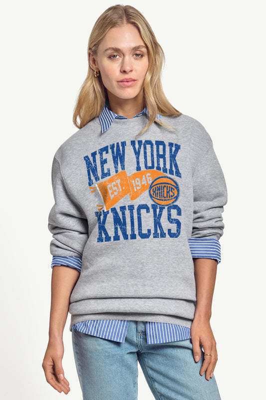 WOMENS NEW YORK KNICKS PENNANT SWEATSHIRT