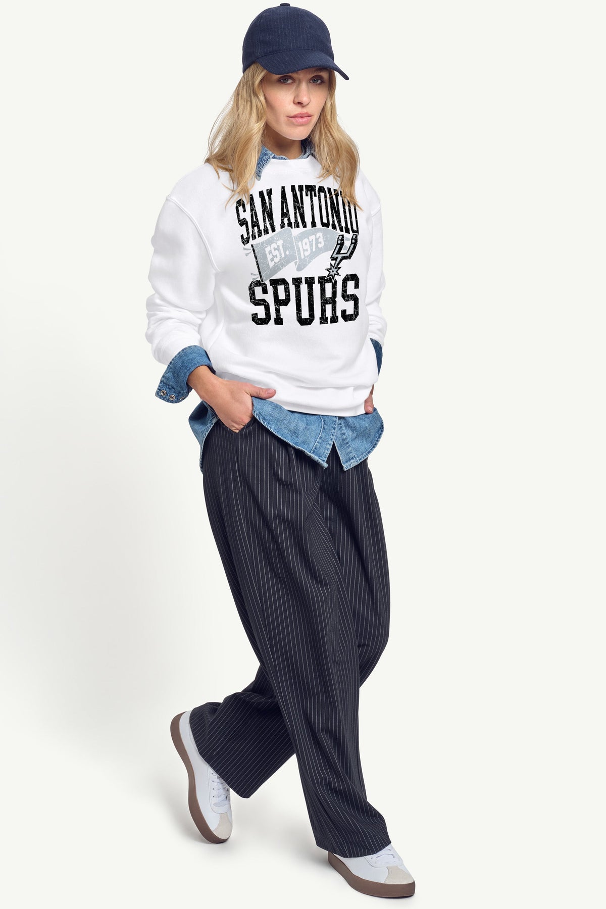 WOMENS SAN ANTONIO SPURS PENNANT SWEATSHIRT