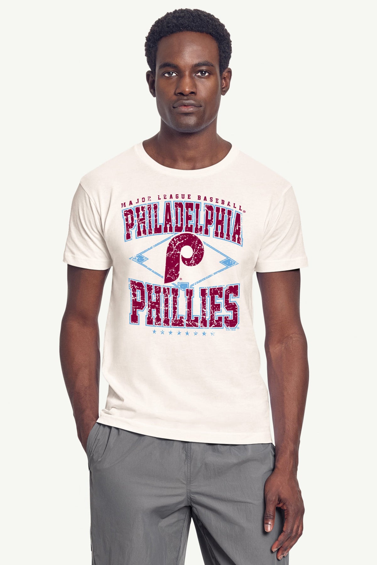MENS PHILADELPHIA PHILLIES DISTRESSED COOPERSTOWN DIAMOND SHORT SLEEVE T SHIRT