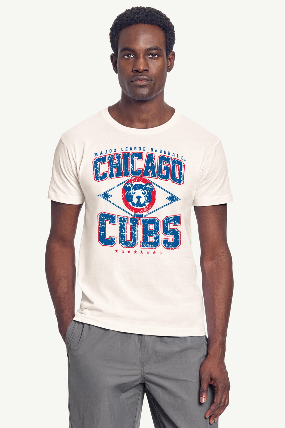 MENS CHICAGO CUBS DISTRESSED COOPERSTOWN DIAMOND SHORT SLEEVE T SHIRT