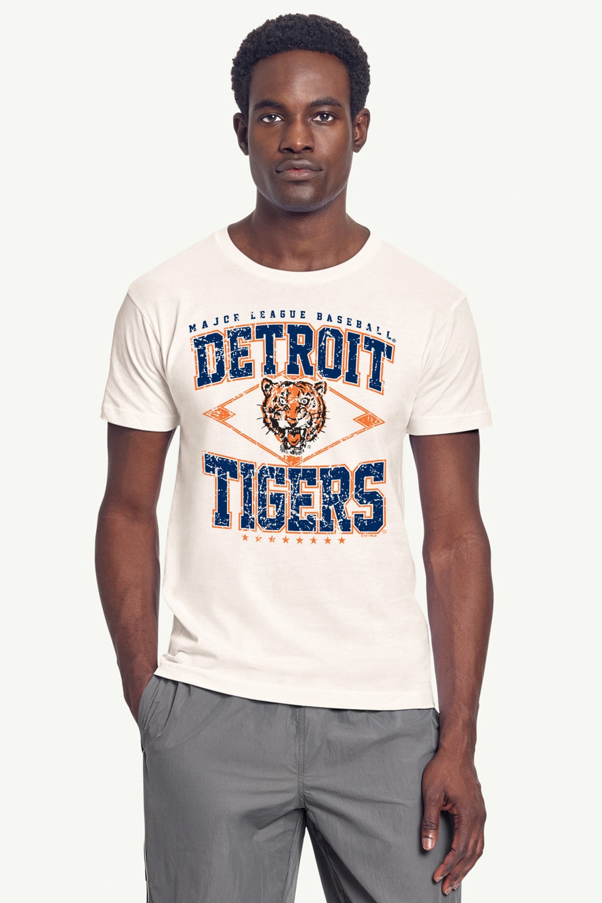 MENS DETROIT TIGERS DISTRESSED COOPERSTOWN DIAMOND SHORT SLEEVE T SHIRT
